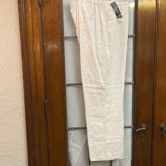 Lauren - White lined linen pants NWT - Picture 4 of 7